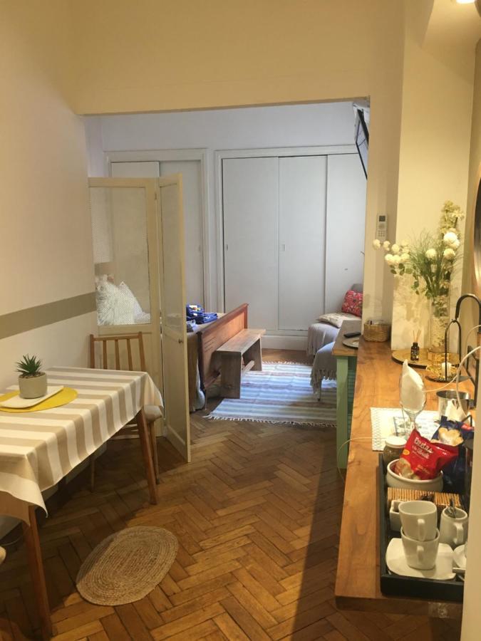 Recoleta Friends Arenales Apartment บัวโนสไอเรส ภายนอก รูปภาพ